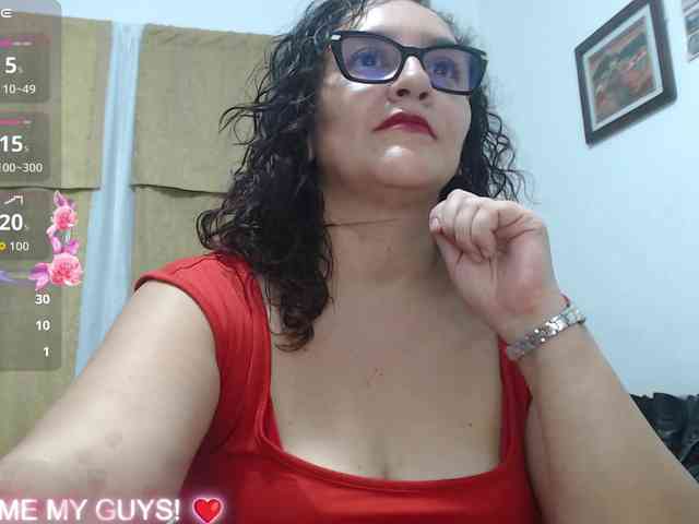 SaimaJayyeb webcam