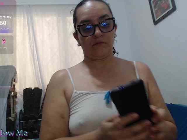 SaimaJayyeb webcam