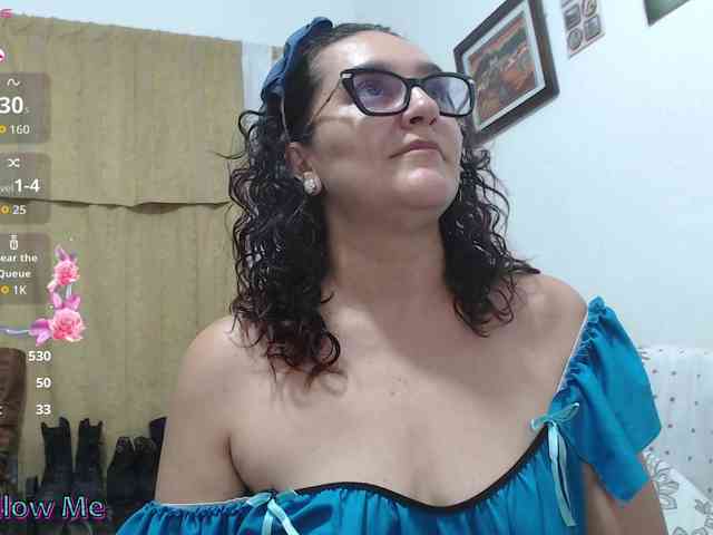 Modèle: SaimaJayyeb
