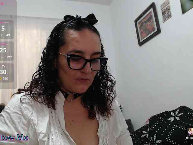 Modèle: SaimaJayyeb