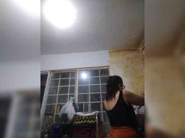 SaimaJayyeb webcam