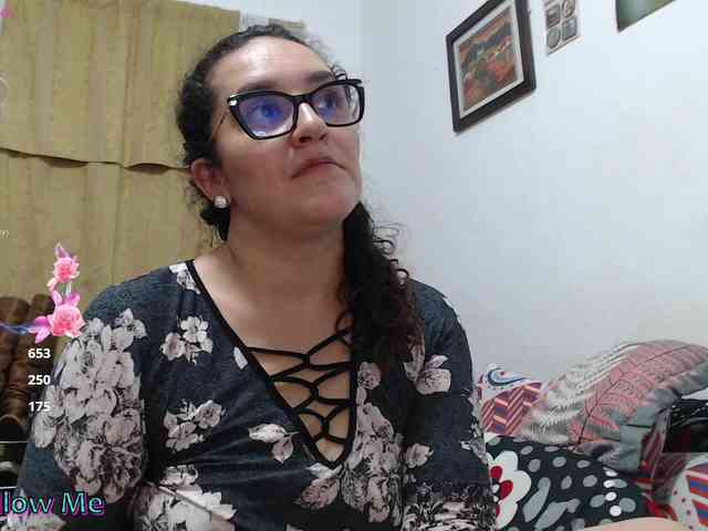 SaimaJayyeb webcam
