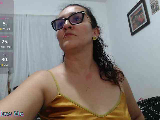 SaimaJayyeb webcam