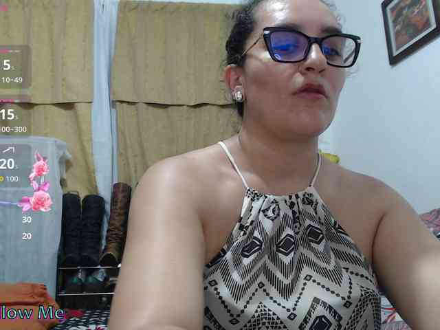 SaimaJayyeb webcam
