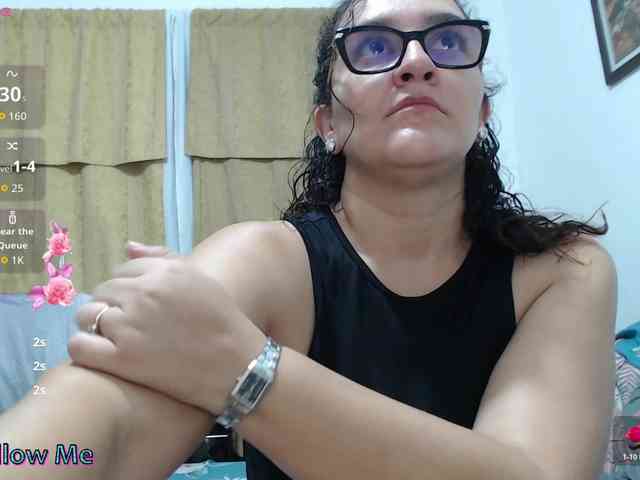 SaimaJayyeb webcam