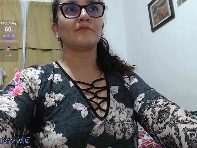 SaimaJayyeb webcam