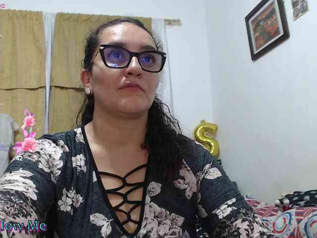 SaimaJayyeb webcam