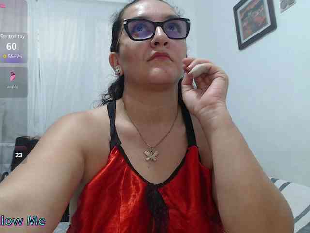 SaimaJayyeb webcam