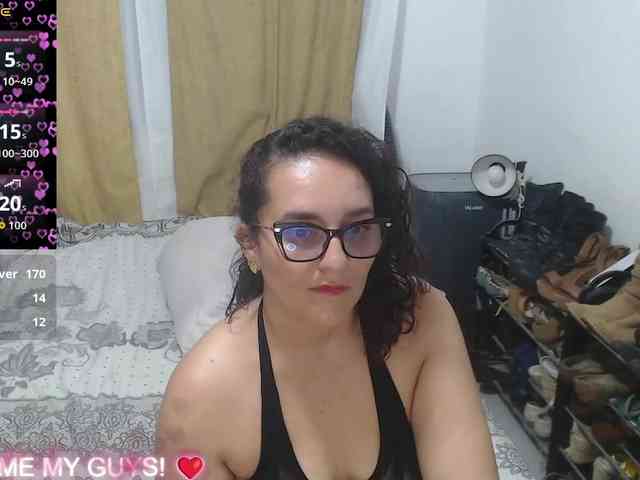 Modèle: SaimaJayyeb