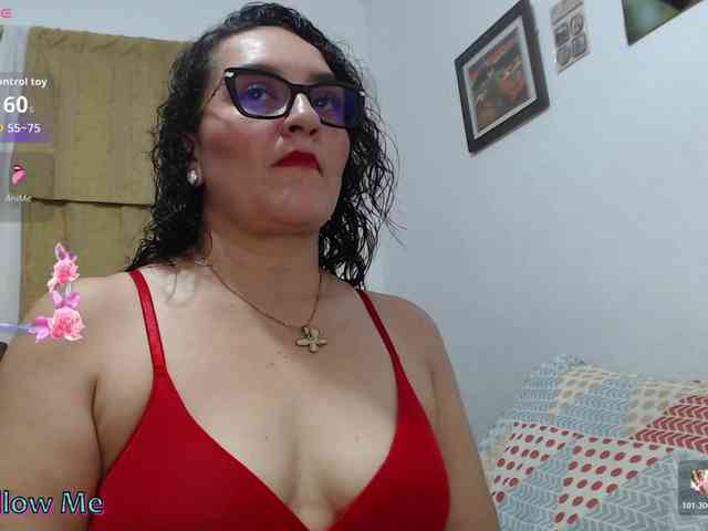 SaimaJayyeb webcam