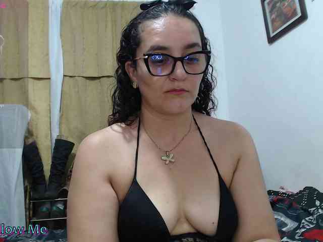 SaimaJayyeb webcam