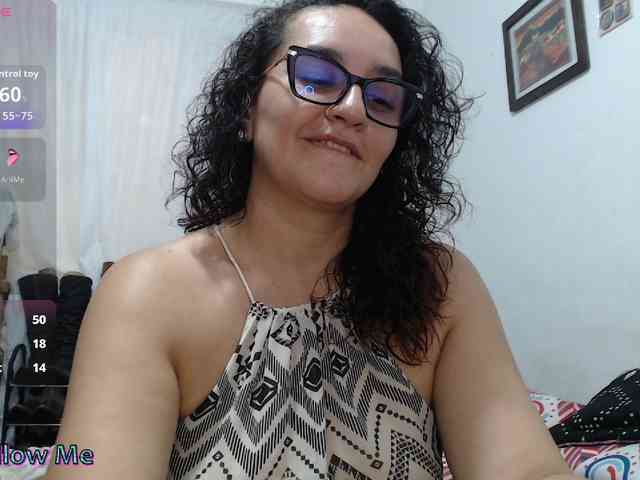 SaimaJayyeb webcam
