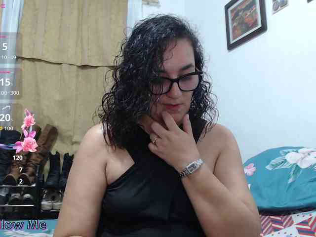 SaimaJayyeb webcam