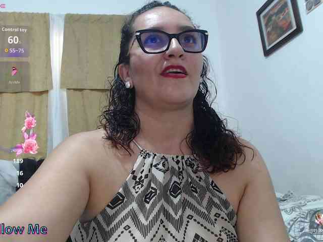 Modèle: SaimaJayyeb