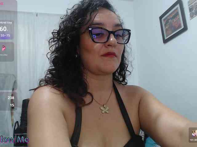 Modèle: SaimaJayyeb