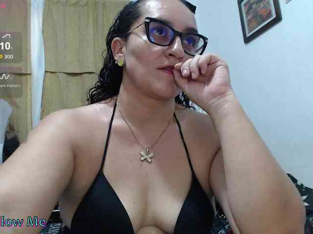 SaimaJayyeb webcam