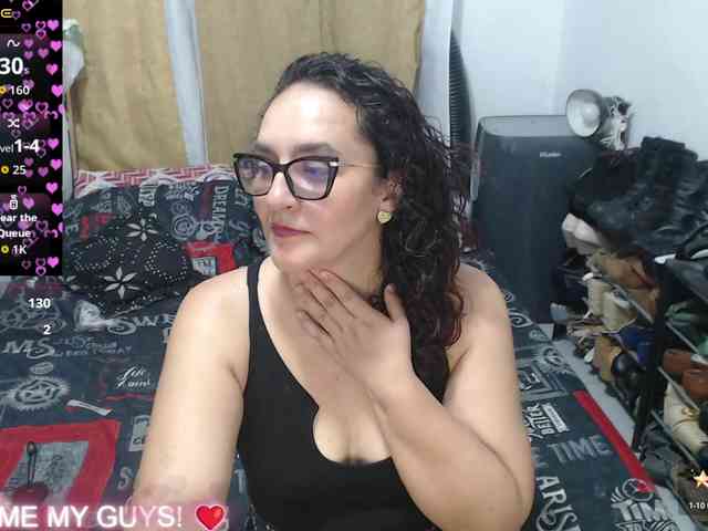 SaimaJayyeb webcam