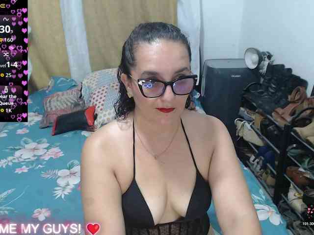 SaimaJayyeb webcam