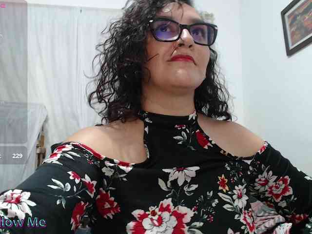 SaimaJayyeb webcam