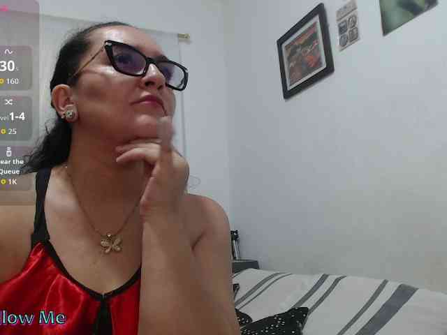 SaimaJayyeb webcam