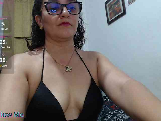 Modèle: SaimaJayyeb
