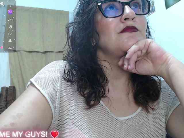 SaimaJayyeb webcam