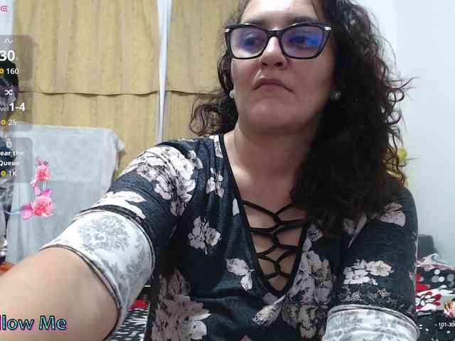 SaimaJayyeb webcam