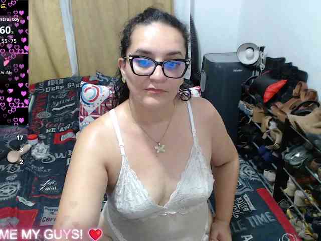 SaimaJayyeb webcam