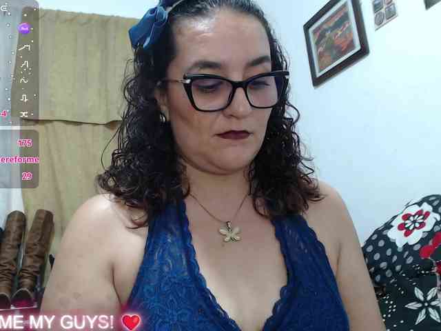 SaimaJayyeb webcam