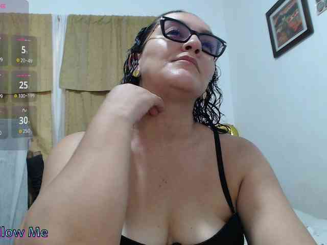 SaimaJayyeb webcam