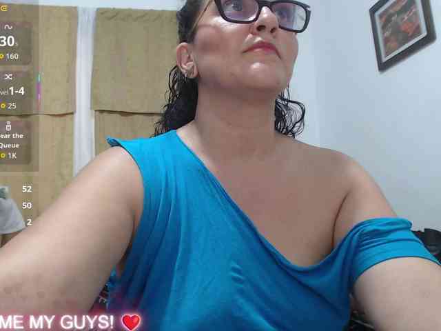 SaimaJayyeb webcam
