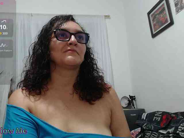 SaimaJayyeb webcam