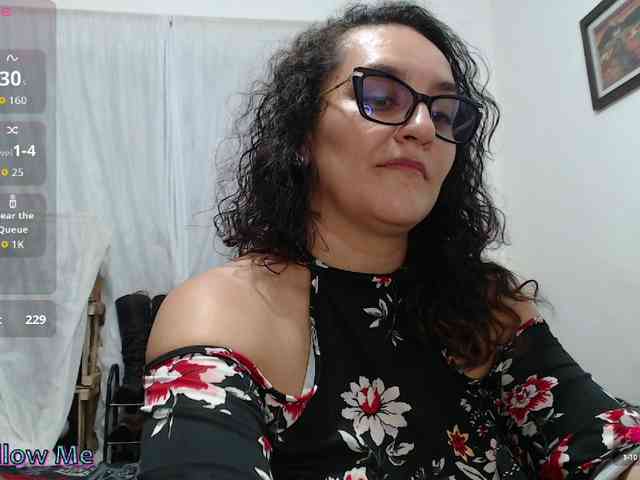 SaimaJayyeb webcam