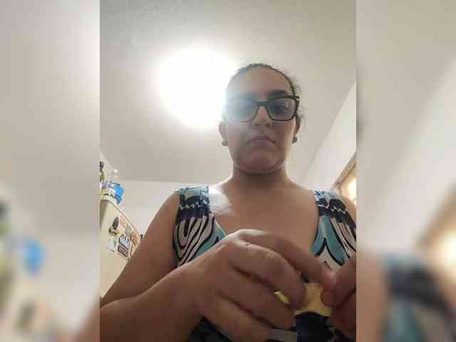 SaimaJayyeb webcam