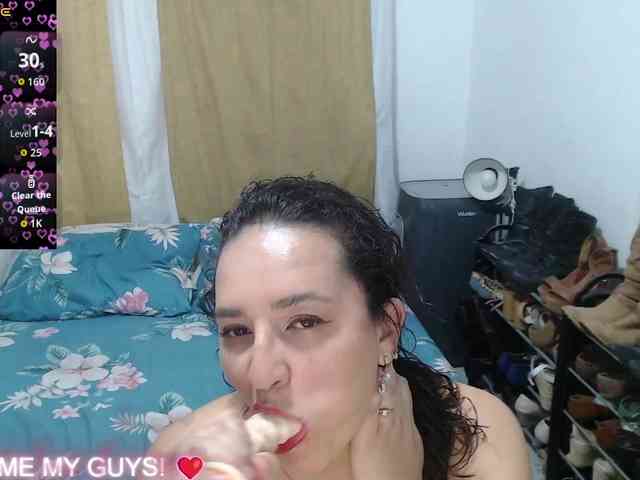 SaimaJayyeb webcam