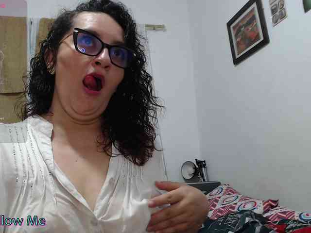 SaimaJayyeb webcam
