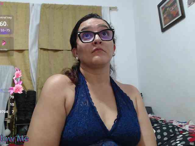 Modèle: SaimaJayyeb