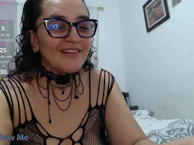 SaimaJayyeb webcam