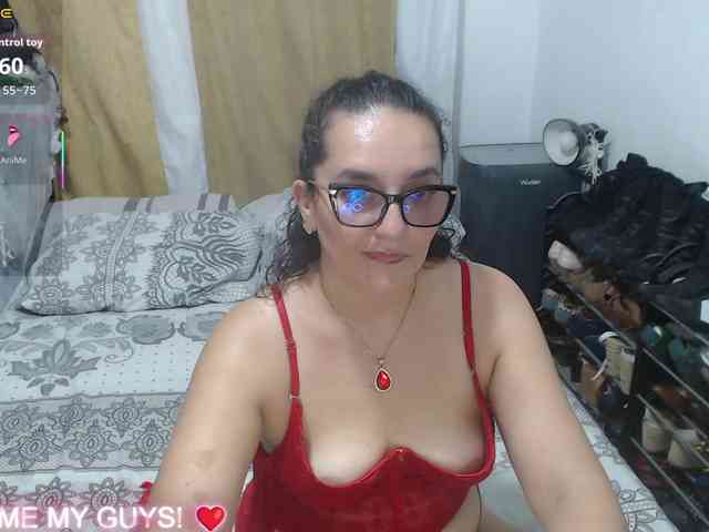 SaimaJayyeb webcam