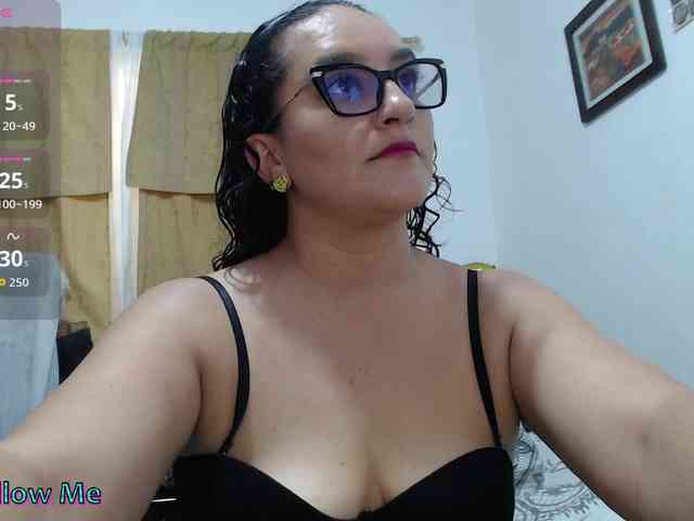 SaimaJayyeb webcam