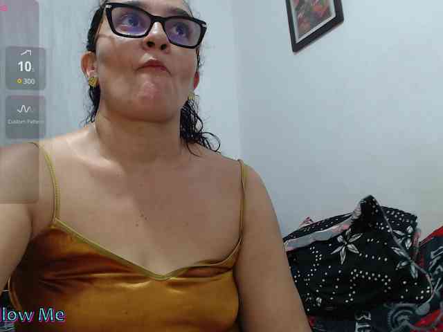 SaimaJayyeb webcam
