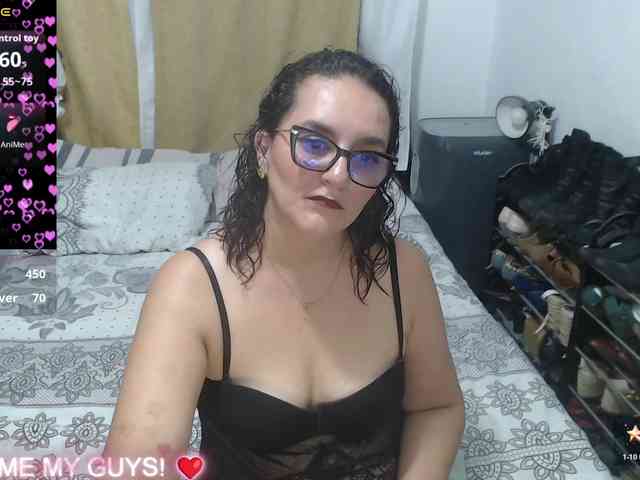 SaimaJayyeb webcam
