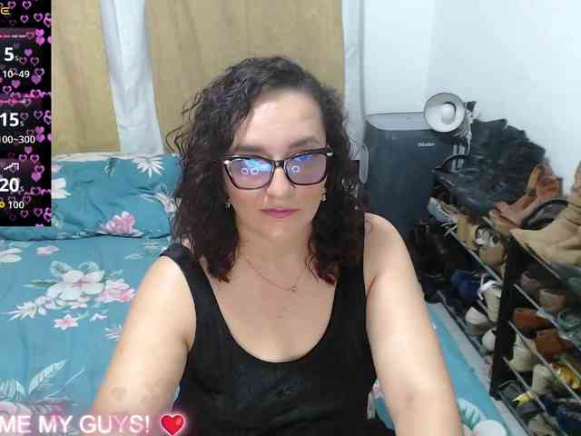 SaimaJayyeb webcam
