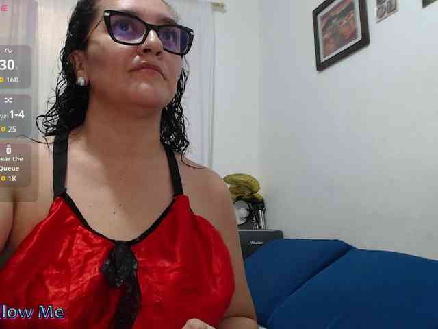 SaimaJayyeb webcam