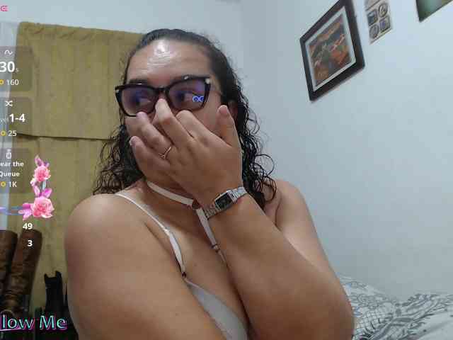 SaimaJayyeb webcam