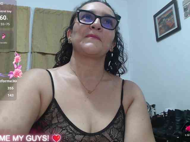 SaimaJayyeb webcam