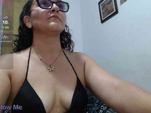 SaimaJayyeb webcam