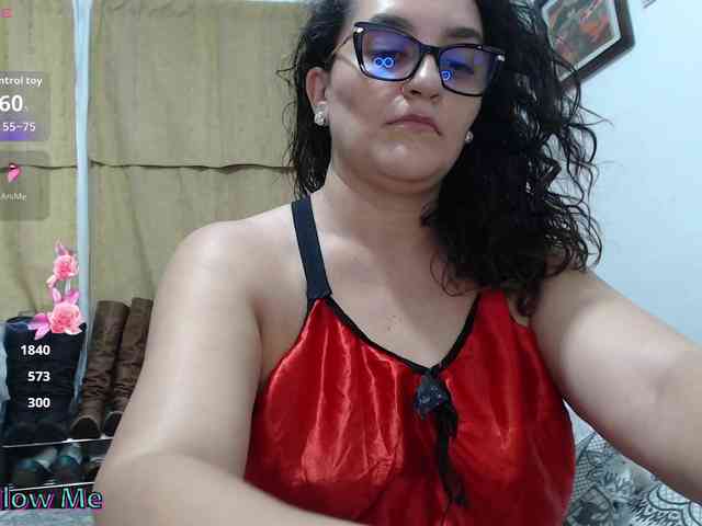 SaimaJayyeb webcam