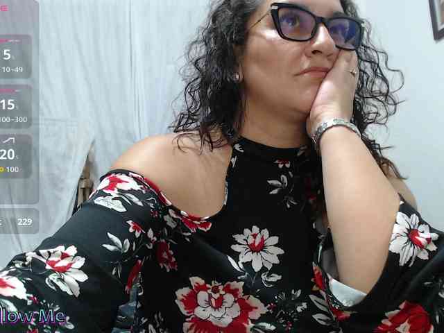 SaimaJayyeb webcam