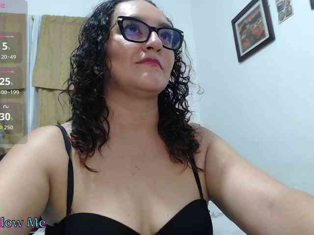 SaimaJayyeb webcam